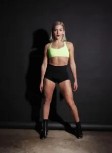 Hannah Gundermann, strength and mobility coach with a background in dance.